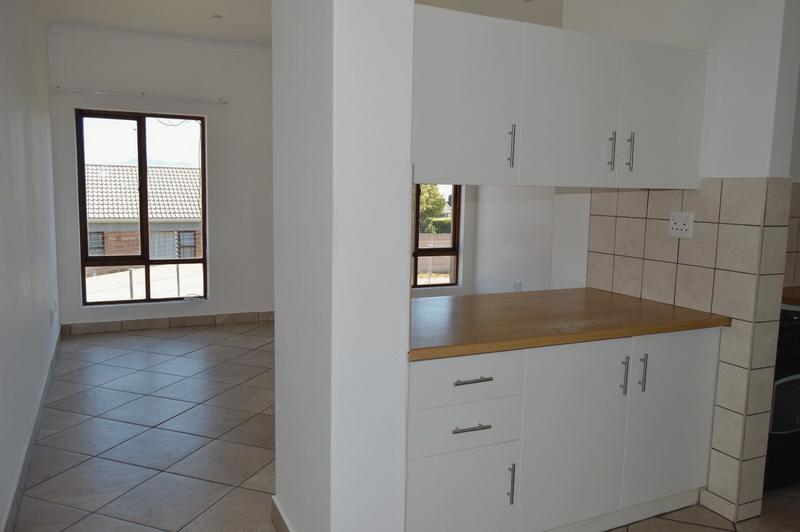 1 Bedroom Property for Sale in Heiderand Western Cape